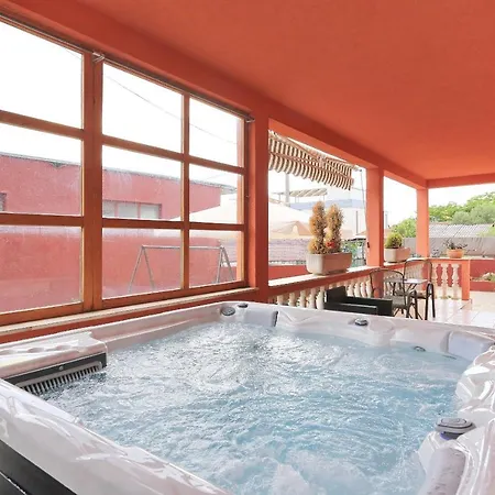 Fraj With Jacuzzi * ザダル