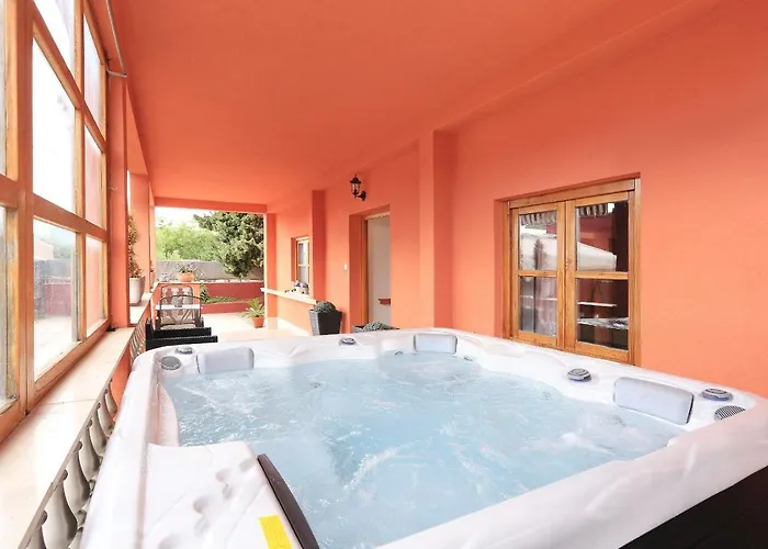 Apartament Fraj With Jacuzzi *