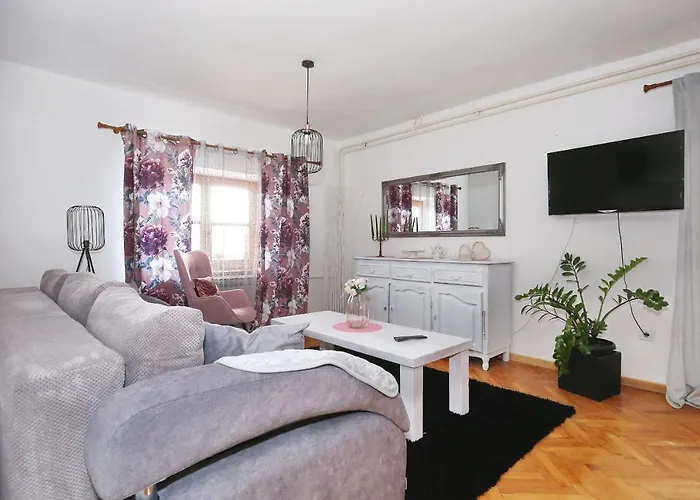 Apartament Fraj With Jacuzzi *
