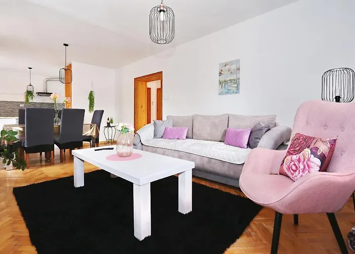 Apartament Fraj With Jacuzzi