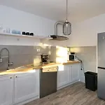 Fraj With Jacuzzi Apartment Zadar