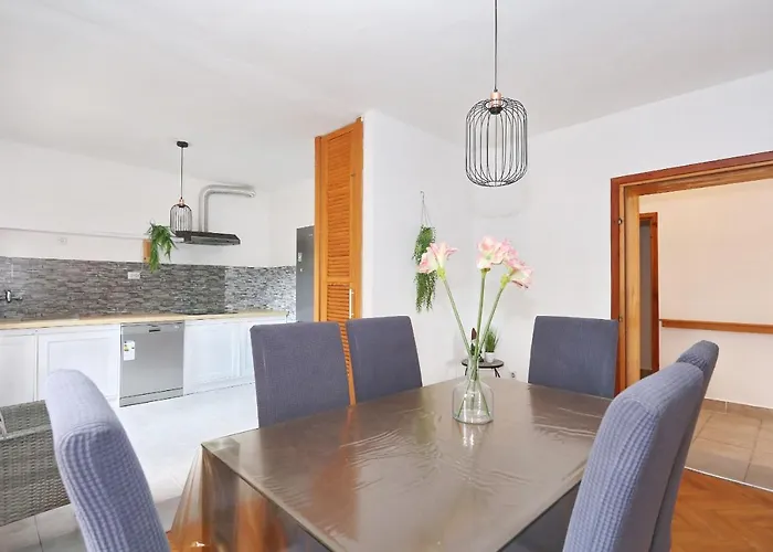 Appartement Fraj With Jacuzzi *