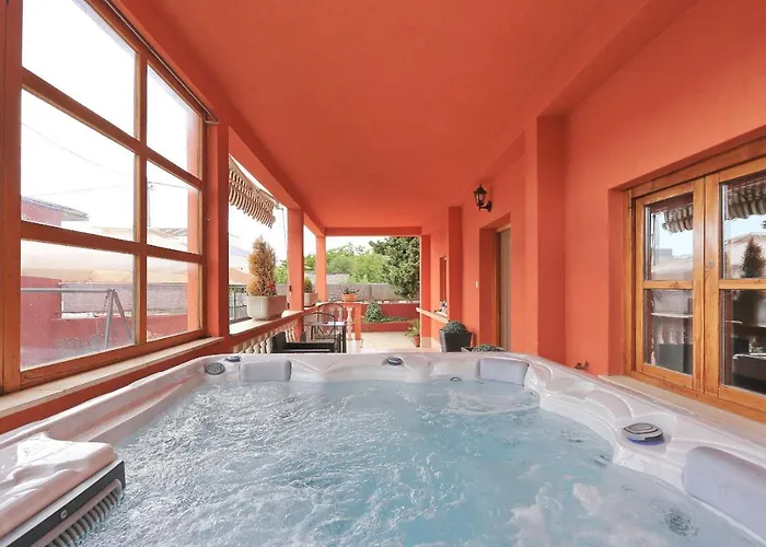 Appartement Fraj With Jacuzzi Zadar