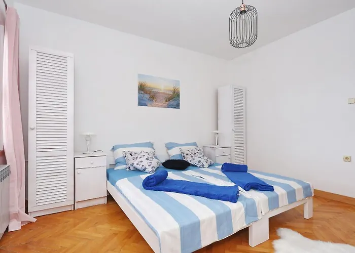 Fraj With Jacuzzi Appartement *